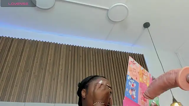 Saravy Blandon online show from October 3, 10:34 am