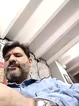 Snapshot of Maxi_TheBigDaddy chatting on February 23, 2:25 pm Maxi TheBigDaddy online show from February 23, 2:25 pm