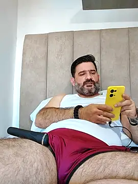 Snapshot of Maxi_TheBigDaddy chatting on February 27, 2:28 pm Maxi TheBigDaddy online show from February 27, 2:28 pm