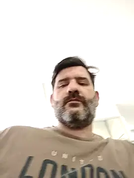 Snapshot of Maxi_TheBigDaddy chatting on March 10, 4:01 pm Maxi TheBigDaddy online show from March 10, 4:01 pm