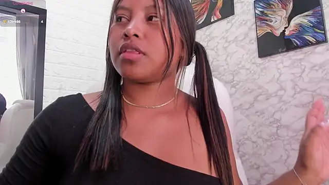 lunahot  07 online show from December 14, 3:58 pm