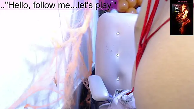 toxxxic cams online show from November 5, 10:10 pm