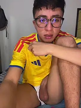 CamiRojas boy online show from June 18, 4:57 am
