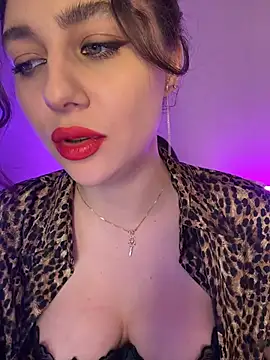 Snapshot of Your_insomniya chatting on February 8, 8:56 pm Your insomniya online show from February 8, 8:56 pm