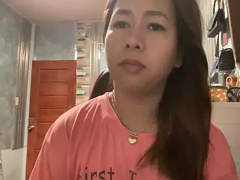Snapshot of UrLove_Marga chatting on July 9, 10:25 pm UrLove Marga online show from July 9, 10:25 pm