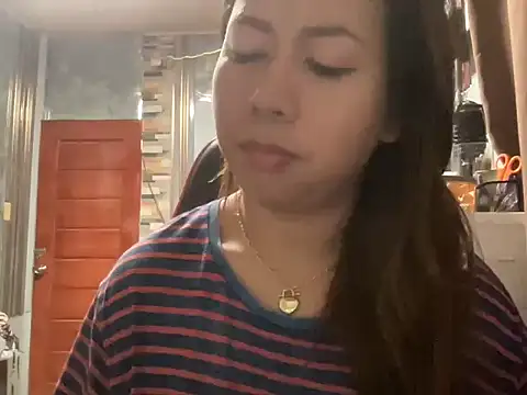 Snapshot of UrLove_Marga chatting on July 18, 9:40 pm UrLove Marga online show from July 18, 9:40 pm