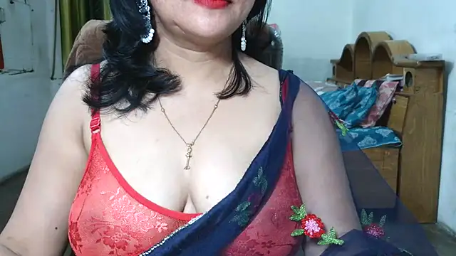 Cute Mahi22 online show from July 18, 1:59 pm