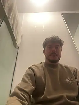 guaposexyh0t online show from June 24, 5:17 am