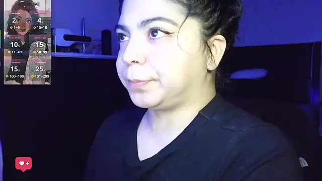 kimmiakiss22 online show from March 29, 1:27 am