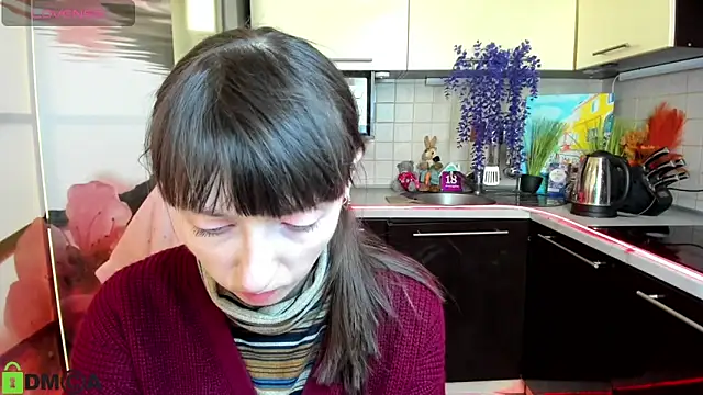 TayanaJons online show from February 19, 8:10 am