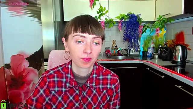 TayanaJons online show from March 14, 8:09 am