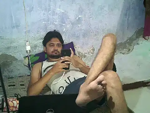 Snapshot of Rocobodymassager chatting on June 2, 3:03 pm Rocobodymassager online show from June 2, 3:03 pm