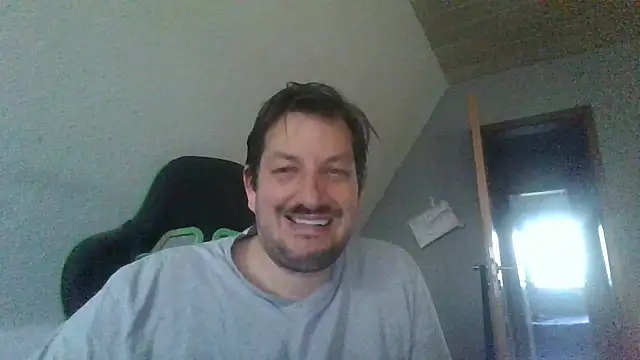 Golffahrer1982 online show from June 18, 7:18 pm