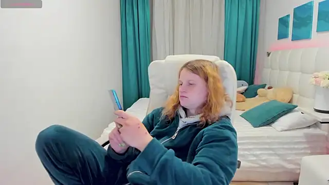 Snapshot of Kathlyn__Heath chatting on October 25, 6:24 pm Kathlyn Heath online show from October 25, 6:24 pm