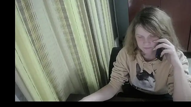 Snapshot of Kathlyn__Heath chatting on November 9, 8:07 pm Kathlyn Heath online show from November 9, 8:07 pm