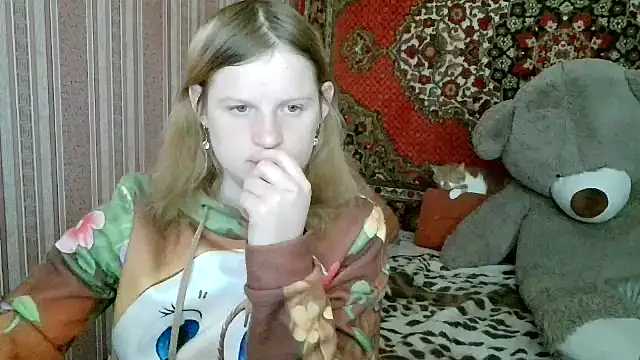 Snapshot of Kathlyn__Heath chatting on December 14, 12:10 pm Kathlyn Heath online show from December 14, 12:10 pm