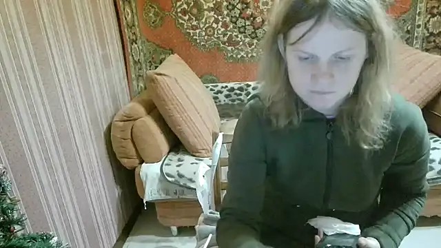 Snapshot of Kathlyn__Heath chatting on January 6, 6:44 pm Kathlyn Heath online show from January 6, 6:44 pm