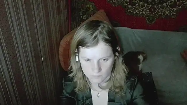 Snapshot of Kathlyn__Heath chatting on February 24, 6:17 pm Kathlyn Heath online show from February 24, 6:17 pm