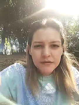 Mia Hampton online show from December 5, 6:44 pm