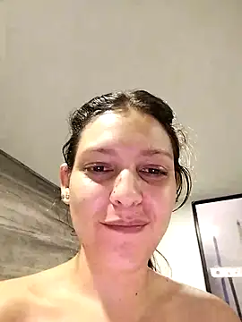 Mia Hampton online show from February 15, 11:14 pm