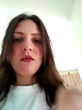 Mia Hampton online show from March 16, 7:27 pm