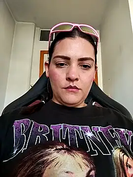Mia Hampton online show from June 1, 8:54 pm