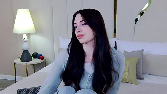 Betty Bridge online show from May 20, 2:40 am