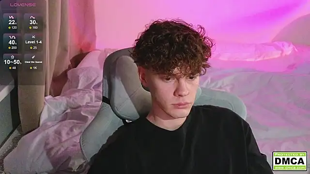 cute thomas online show from March 10, 7:30 pm