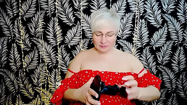 Olivia playful online show from June 7, 10:08 am