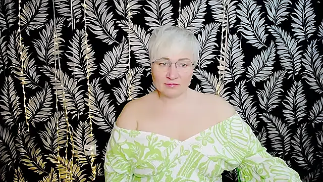 Olivia playful online show from June 8, 10:04 am