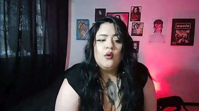 Snapshot of BonnieStardust chatting on February 2, 1:54 pm BonnieStardust online show from February 2, 1:54 pm