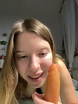 Snapshot of kimczii chatting on January 12, 11:48 am kimczii online show from January 12, 11:48 am