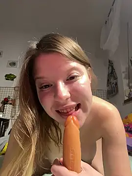 Snapshot of kimczii chatting on February 23, 7:17 am kimczii online show from February 23, 7:17 am