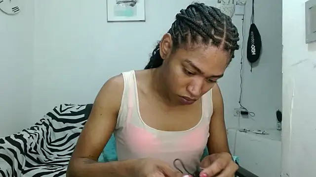 angelamarie1 online show from March 29, 8:20 pm