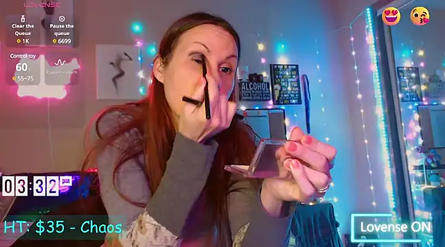 EmmaIsHere online show from March 17, 9:34 pm