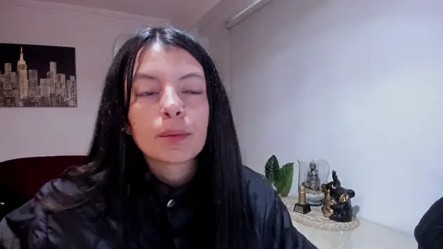 Meghan320 online show from July 7, 11:36 am