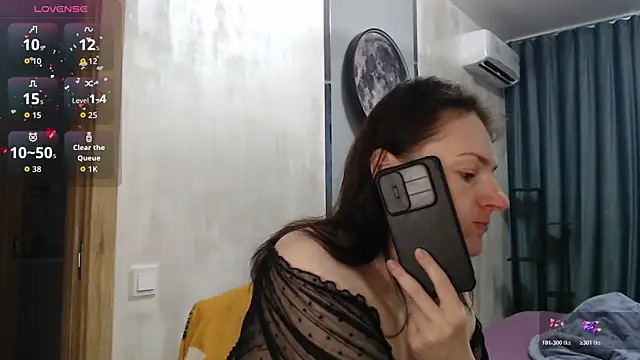 Snapshot of Stacy_Davice chatting on June 6, 12:21 pm Stacy Davice online show from June 6, 12:21 pm