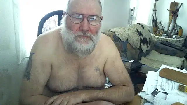 SexySantaC online show from February 1, 8:57 am