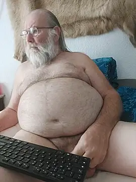SexySantaC online show from August 4, 2:08 pm
