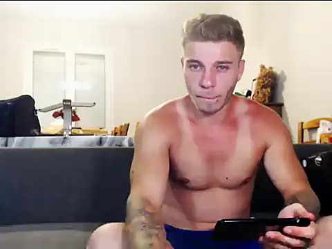 Elkafit28 online show from May 24, 9:42 pm