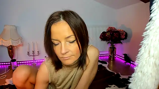 ViciousSiren online show from April 10, 5:45 am