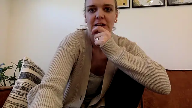 Suesse Schnitte online show from February 14, 8:52 am