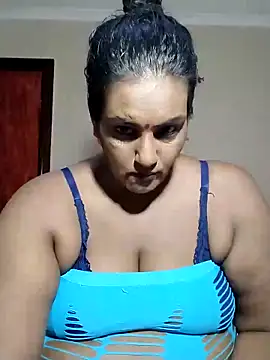 NWC4LYF online show from April 11, 7:51 pm