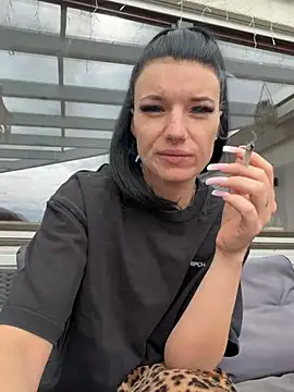 Snapshot of LizaRoxx chatting on May 6, 8:08 am LizaRoxx online show from May 6, 8:08 am