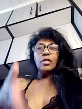 MsAttitude online show from June 18, 8:25 am