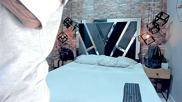 AcidMilo online show from December 16, 12:49 pm