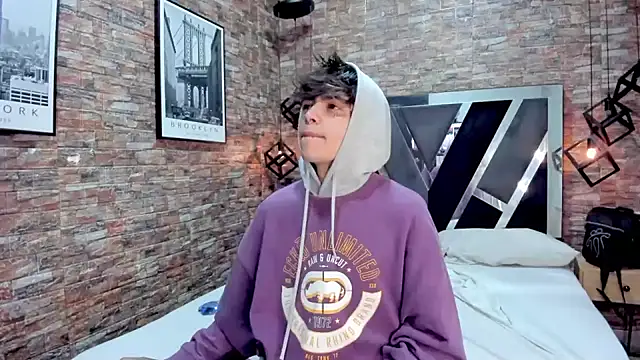 AcidMilo online show from December 17, 12:00 pm