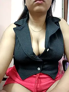 Nia  09 online show from January 13, 3:15 pm