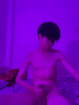 Foxxie126 online show from April 27, 7:23 pm