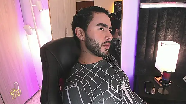 ItsMeEros online show from March 24, 9:53 pm